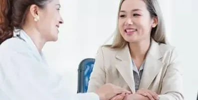 Doctor with patient.