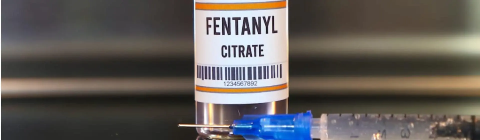 A bottle of fentanyl citrate with syringe.